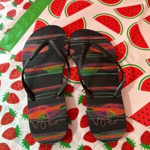 VOLCOM flip flops